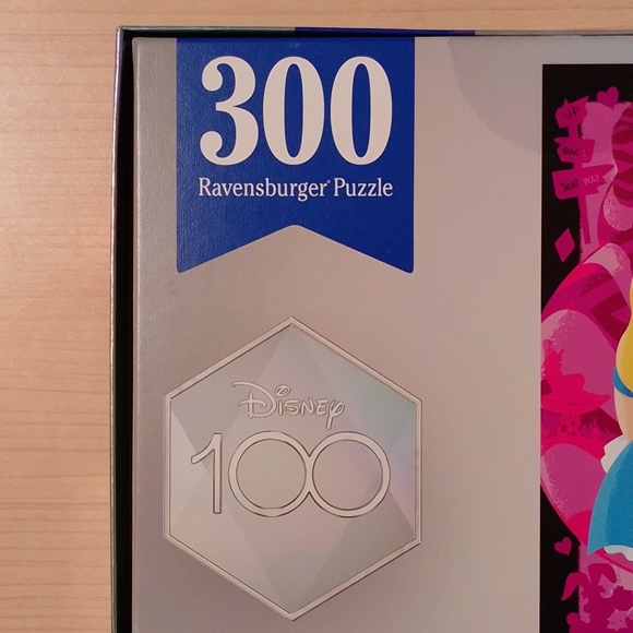 Disney Alice in Wonderland Ravensburger 300 pc jigsaw puzzle - Picture 6 of 7